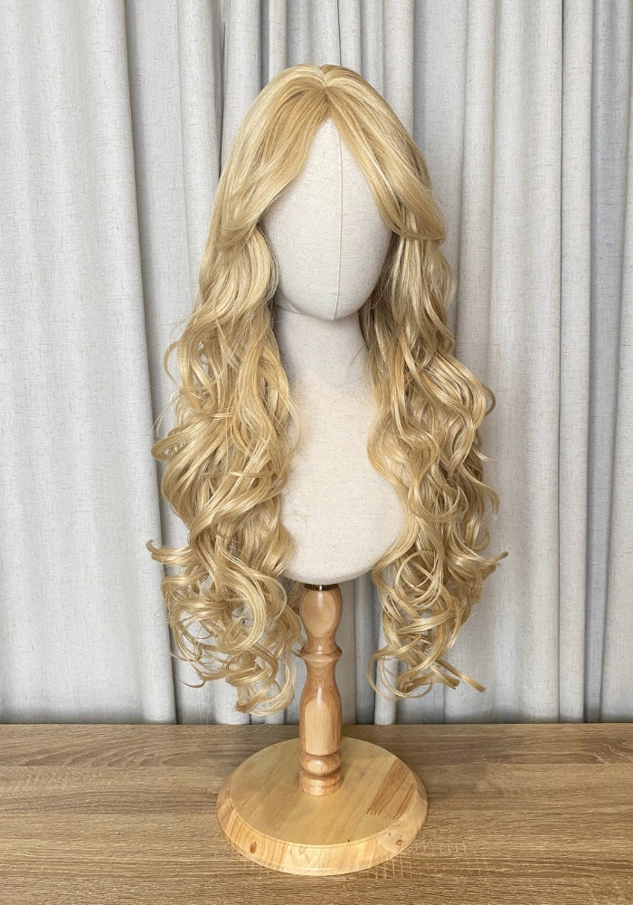 Robin | Basic Cap Synthetic Wig Beach Blonde