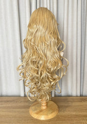 Robin | Basic Cap Synthetic Wig Beach Blonde