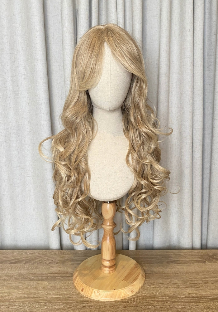 Robin | Basic Cap Synthetic Wig Golden Blonde