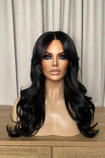 Freya | Synthetic Pre Cut Lace Front Wig – Santana display picture 1