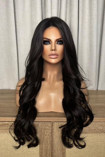 Long Wavy Lace Front Wig Human Hair Heat Resistant Lightweight Full Wig Long Lace Front Wigs Body Wave Pre Plucked Frontal Wigs 24  main image 3