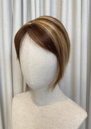 Low Density Clip In Top Piece | 100% Human Hair - Santana's Wigs & Hair Extensions, LLC - Highlighted 4/27